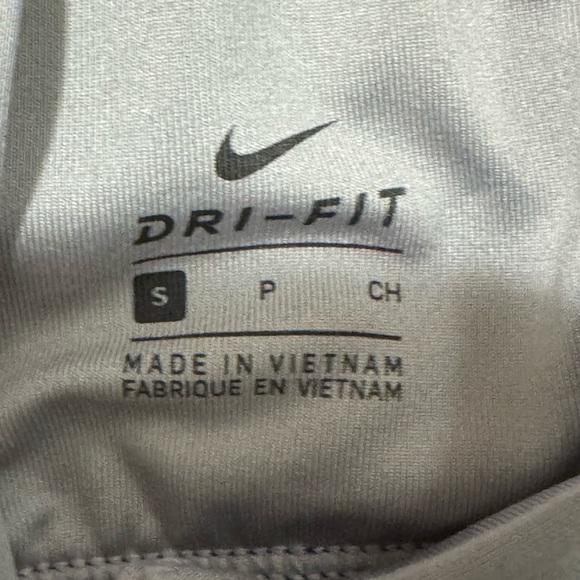 Nike Indy Icon Clash Light Support Dri Fit Sports Bra - Picture 10 of 11